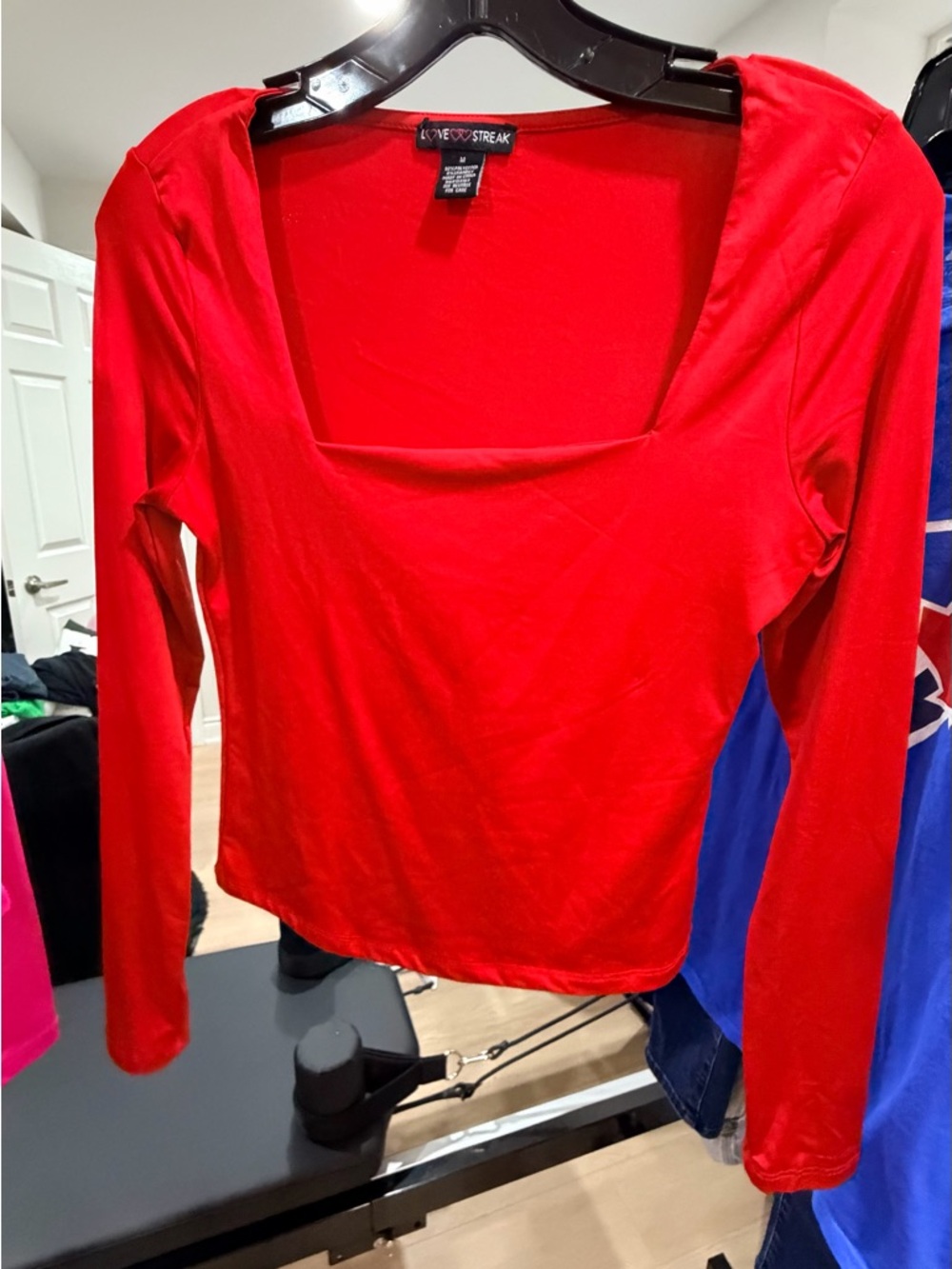 Love Streak Red Square-Neck Long Sleeve Crop Top